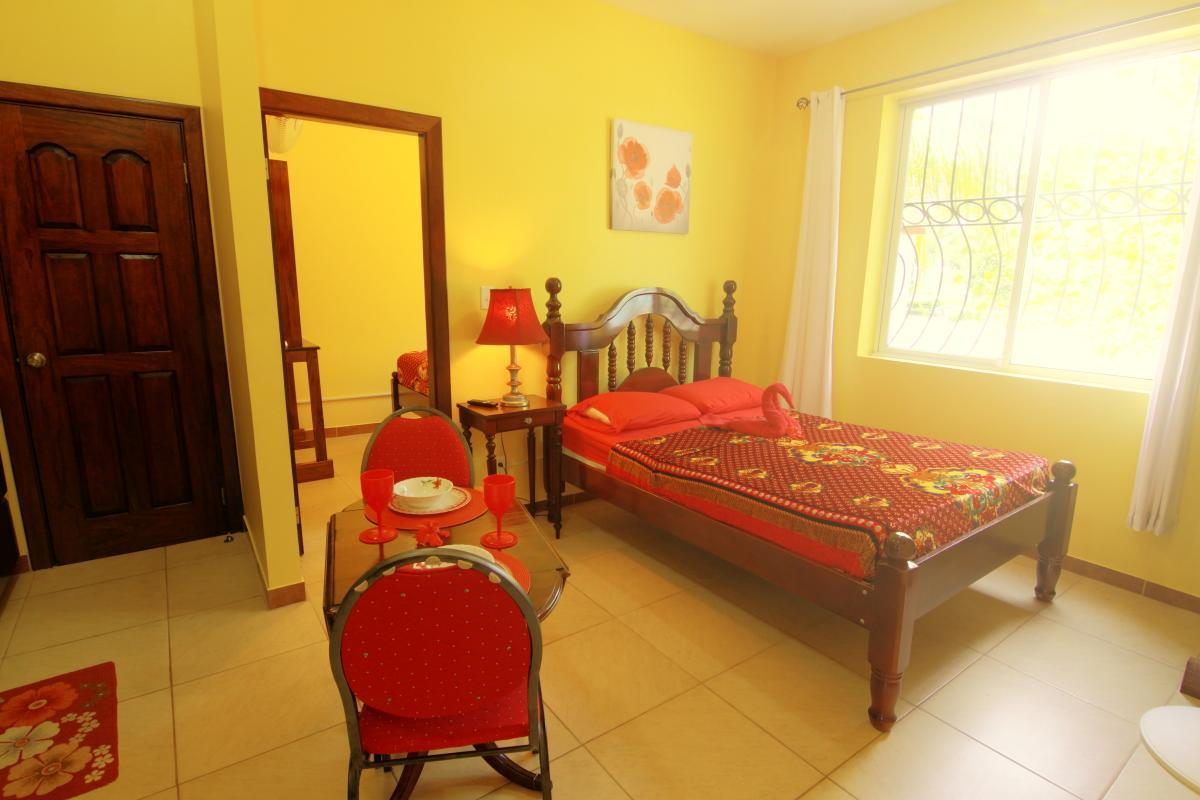 The White Horse Inn - Hopkins Village Beach Belize Luaran gambar