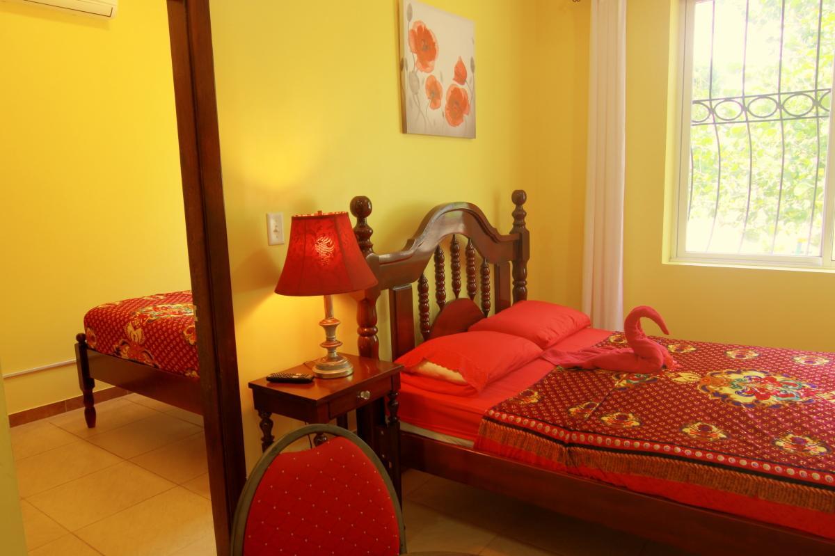 The White Horse Inn - Hopkins Village Beach Belize Luaran gambar