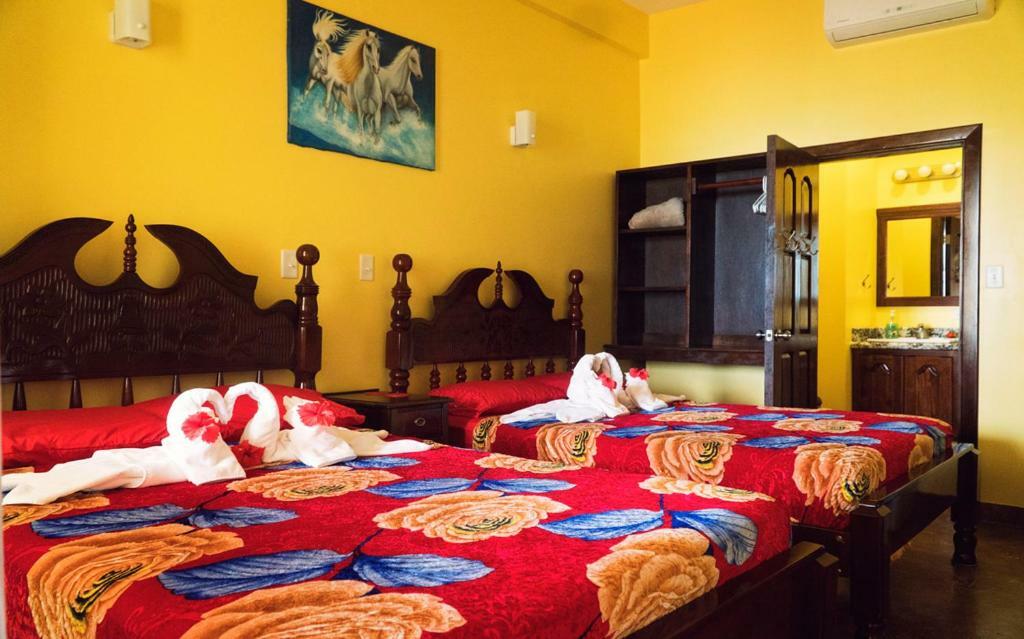 The White Horse Inn - Hopkins Village Beach Belize Luaran gambar